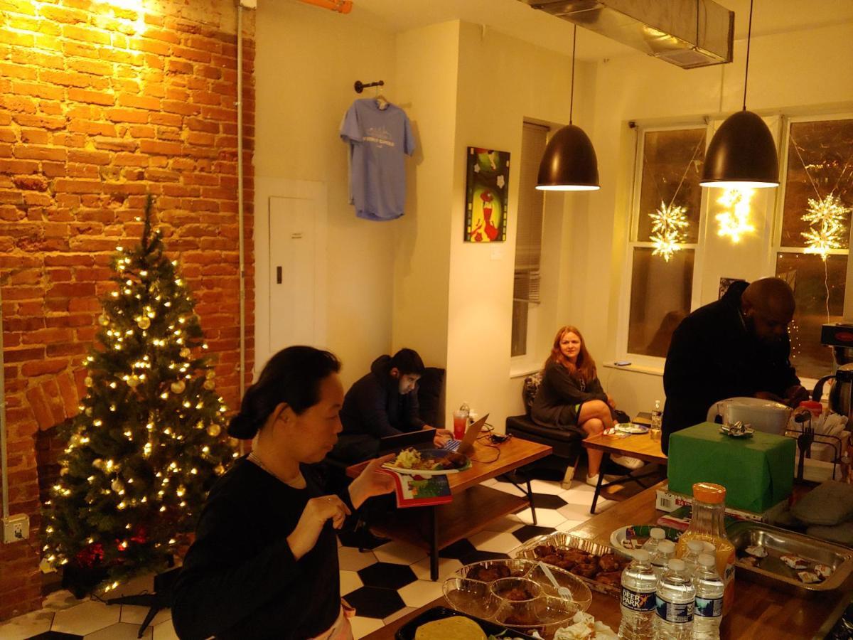 U Street Capsule Hostel Washington Ngoại thất bức ảnh